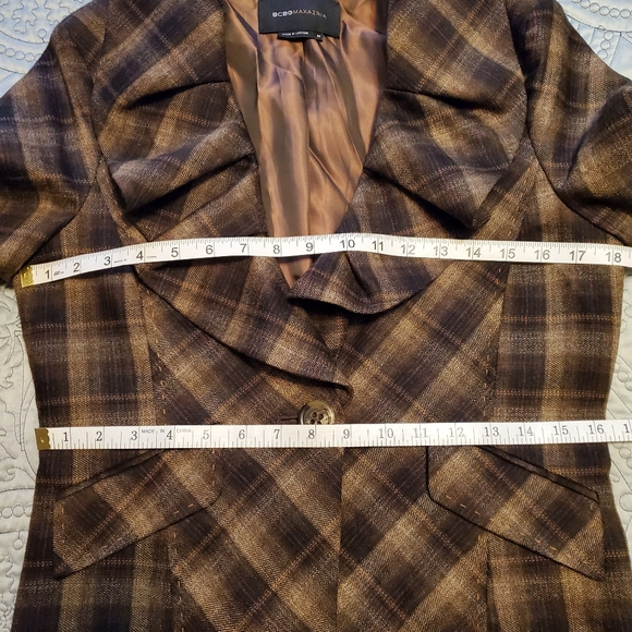 BCBG Plaid Ruffled Jacket w/Whipstich - Picture 8 of 8